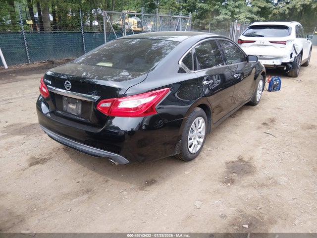 2017 Nissan ALTIMA 2.5 S — фото 4