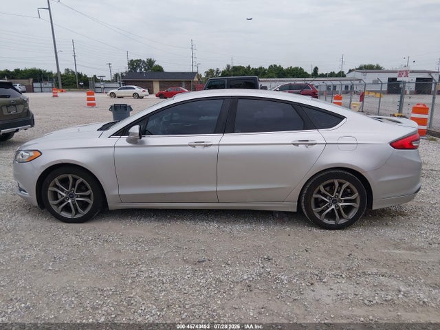 2017 FORD FUSION SE 15