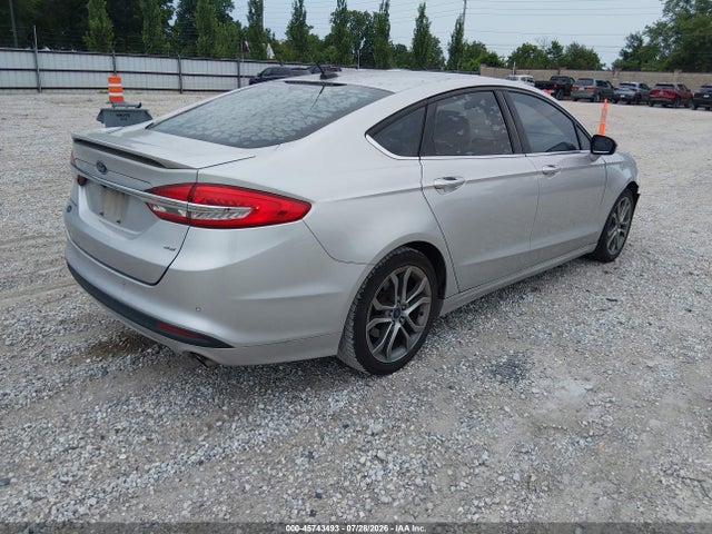 2017 FORD FUSION SE 4