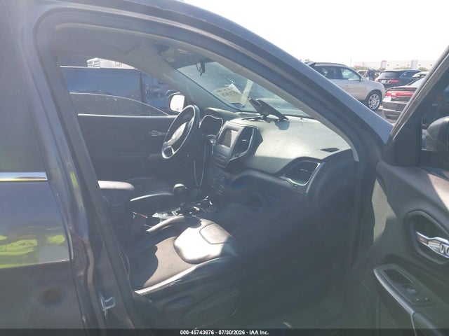 2019 JEEP CHEROKEE LATITUDE PLUS 4X4 5