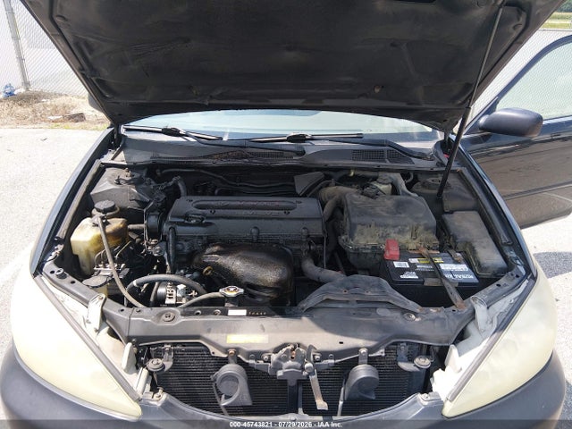 2005 Toyota CAMRY LE 照片 10