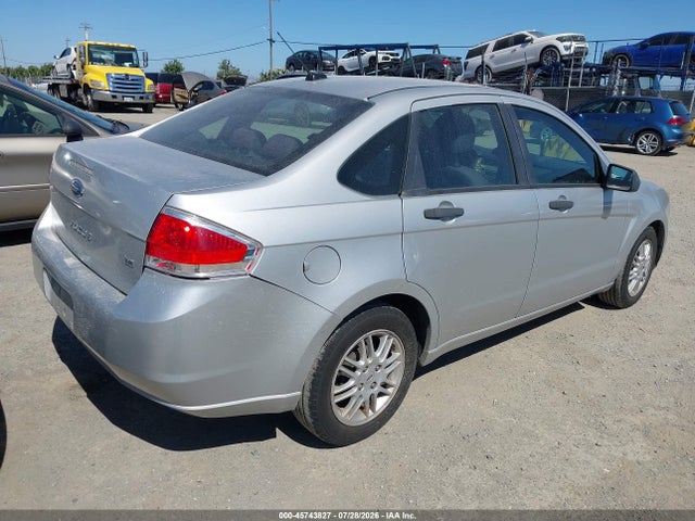 صورة 4 لـ 2011 FORD FOCUS SE