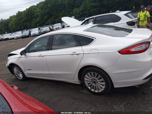 2013 FORD FUSION HYBRID SE 照片 14