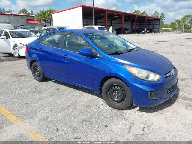 2013 HYUNDAI ACCENT GLS