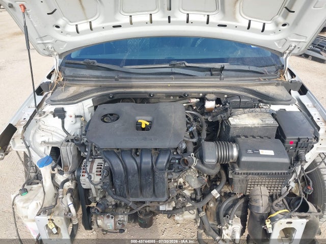 2019 HYUNDAI ELANTRA SE 10