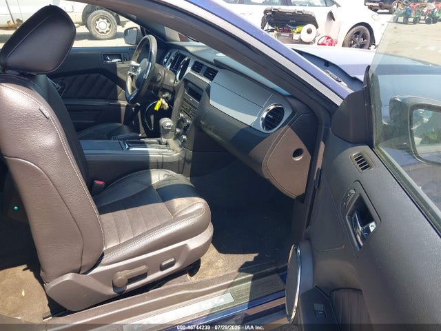 2011 FORD MUSTANG V6 PREMIUM — фото 5