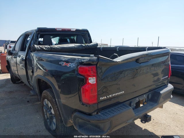 2022 CHEVROLET SILVERADO 2500HD 4WD STANDARD BED CUSTOM 3