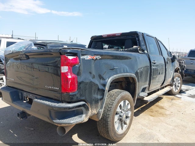2022 CHEVROLET SILVERADO 2500HD 4WD STANDARD BED CUSTOM 4