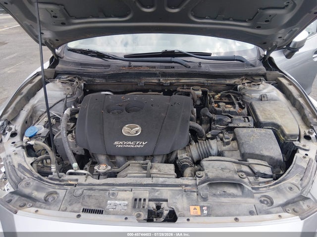 صورة 10 لـ 2014 Mazda MAZDA3 I TOURING