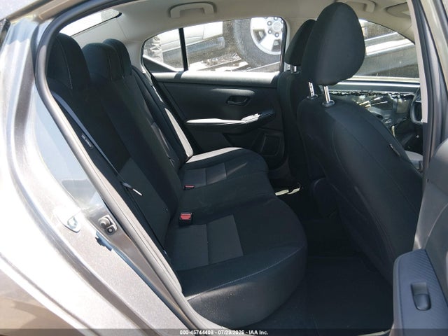 صورة 8 لـ 2025 Nissan SENTRA SV