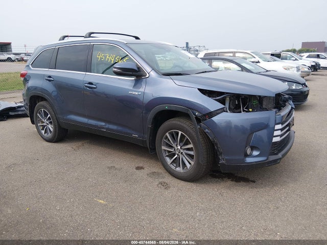 2019 TOYOTA HIGHLANDE XLE