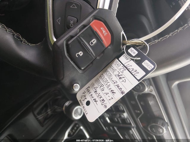 2023 JEEP WRANGLER 4-DOOR SAHARA 4X4 11