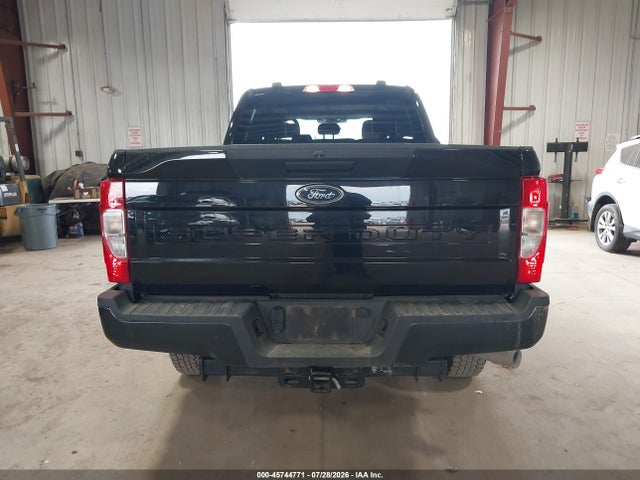 2022 FORD F-250 XL 21