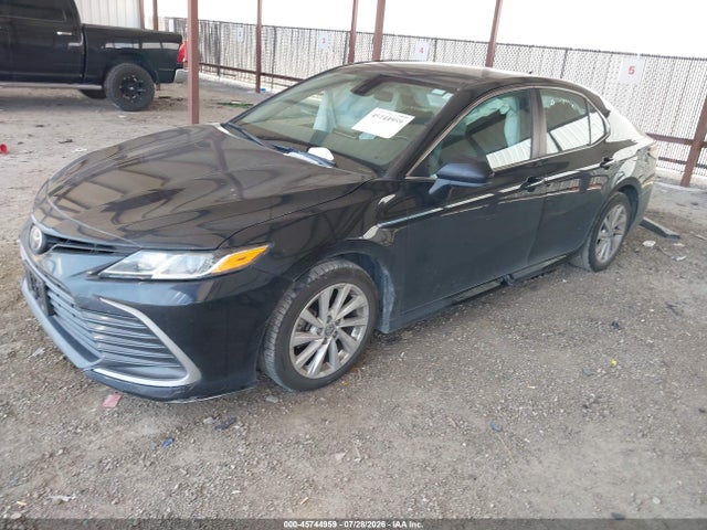 2023 TOYOTA CAMRY LE 2
