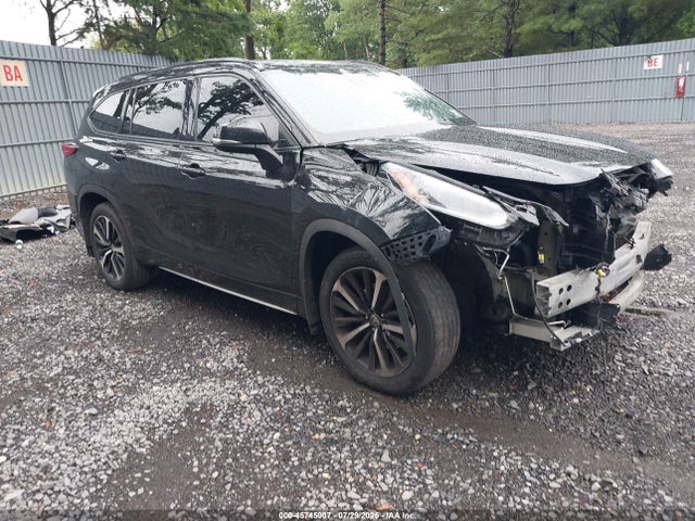 2021 TOYOTA HIGHLANDE XSE