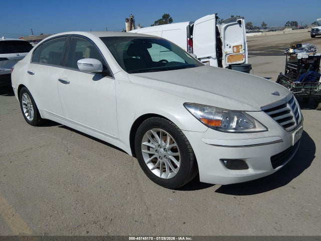 2011 Hyundai GENESIS 3.8 照片 1