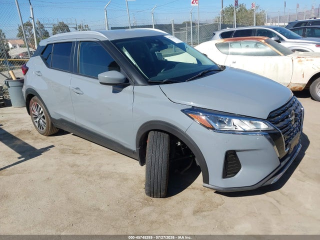 2023 NISSAN KICKS SV XTRONIC CVT