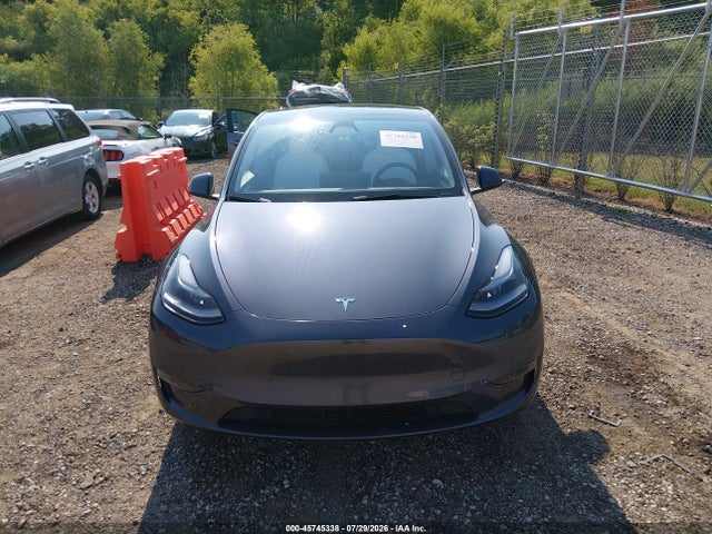 2023 TESLA MODEL Y RWD 11