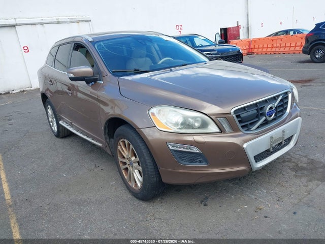 2010 VOLVO XC60 T6/T6 R-DESIGN