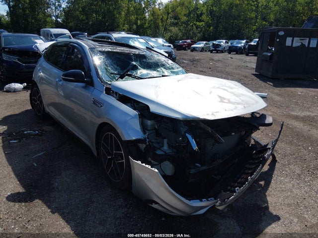 2020 KIA OPTIMA SE