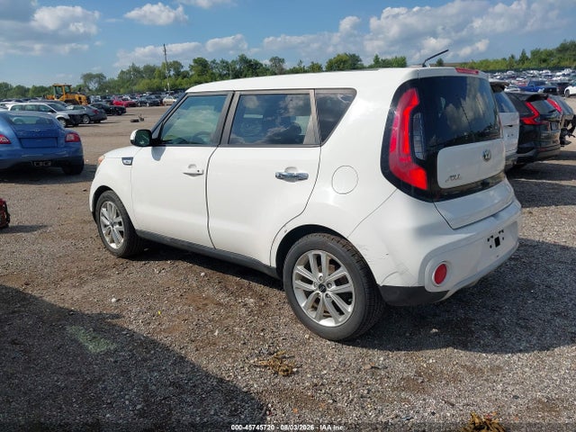 صورة 3 لـ 2017 KIA SOUL +