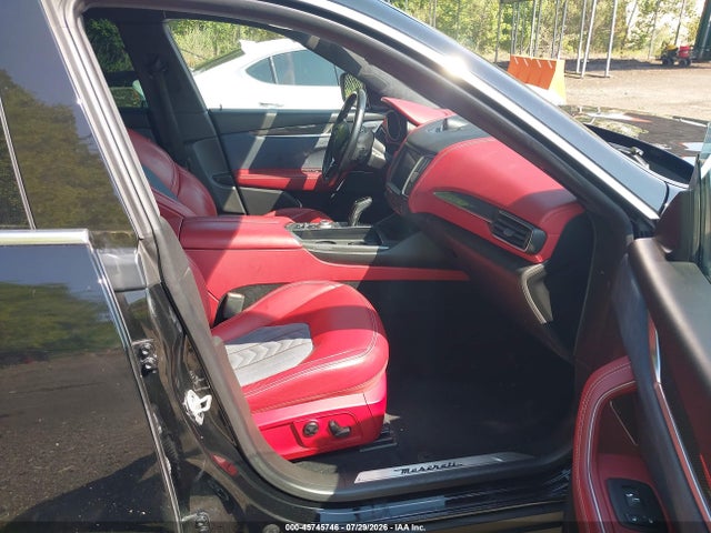 2019 MASERATI LEVANTE GRANLUSSO 5