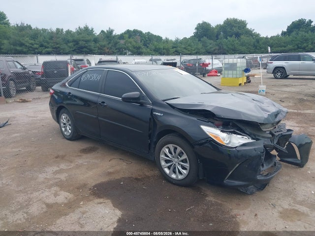 2017 TOYOTA CAMRY LE