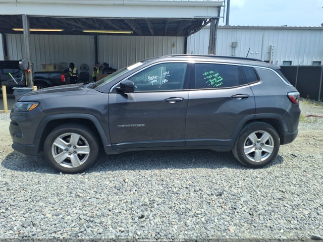2022 JEEP COMPASS LATITUDE FWD 14