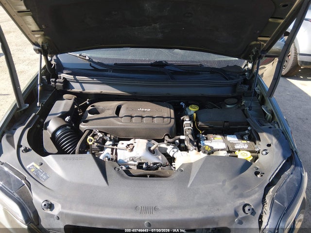 2019 JEEP CHEROKEE LATITUDE PLUS 4X4 10