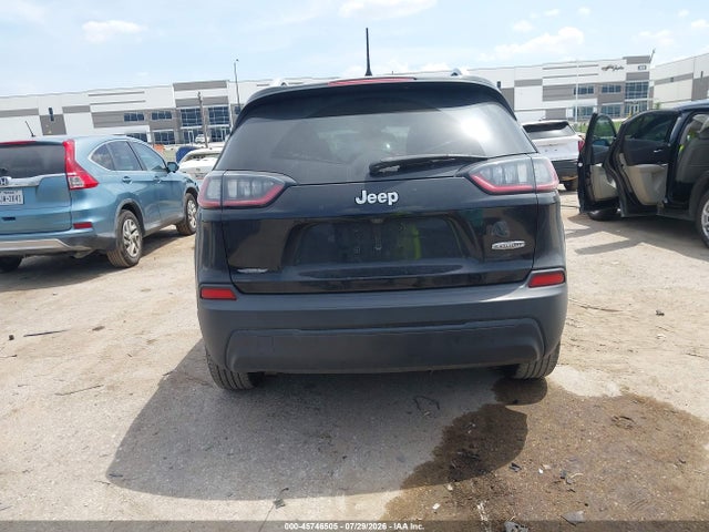 2019 JEEP CHEROKEE LATITUDE FWD 16
