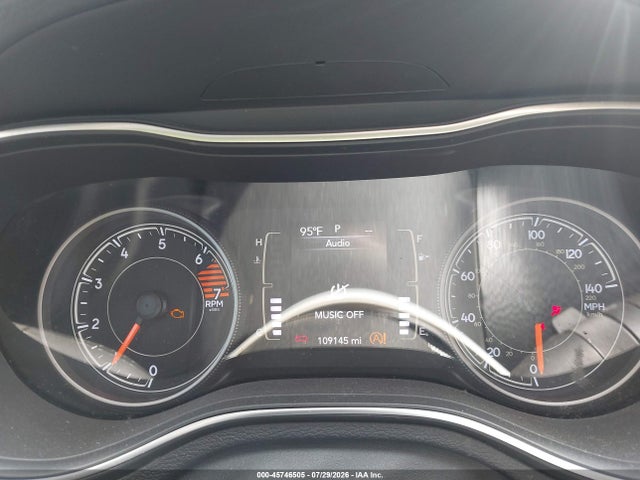 2019 JEEP CHEROKEE LATITUDE FWD 7