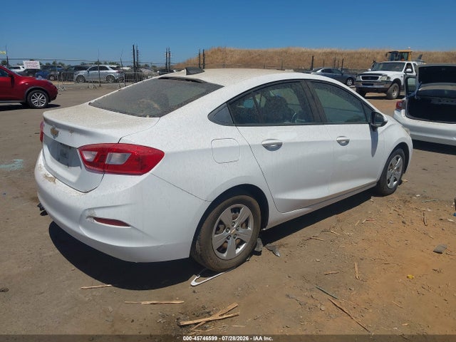 صورة 4 لـ 2016 Chevrolet CRUZE LS AUTO