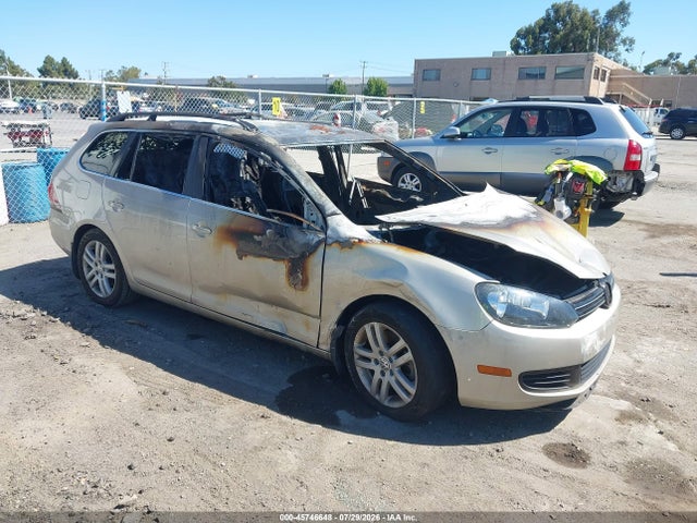 2013 VOLKSWAGEN JETTA 2.0L TDI