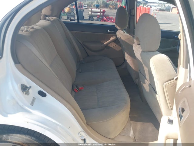 صورة 8 لـ 2004 Honda CIVIC EX