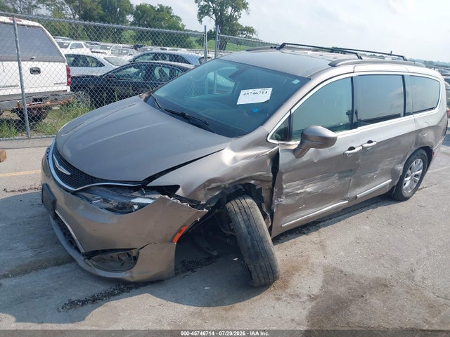 2017 CHRYSLER PACIFICA TOURING-L 2