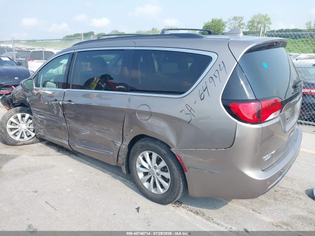 2017 CHRYSLER PACIFICA TOURING-L 3