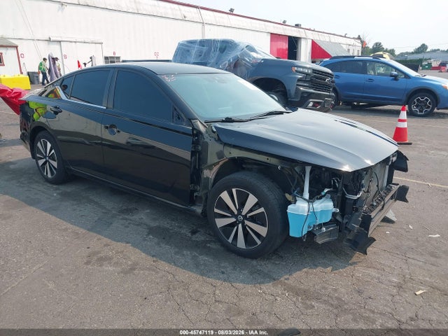 2021 NISSAN ALTIMA SV FWD