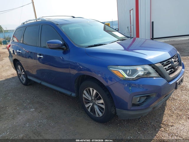 2018 NISSAN PATHFINDE SV