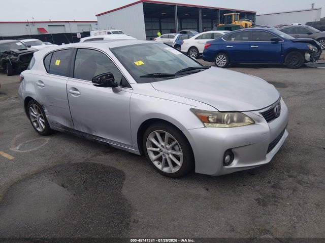 2013 LEXUS CT 