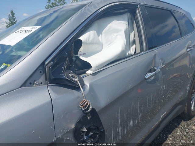 2017 HYUNDAI SANTA FE SE 17