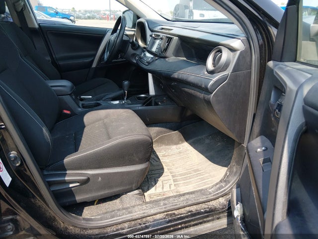 2018 TOYOTA RAV4 XLE 5