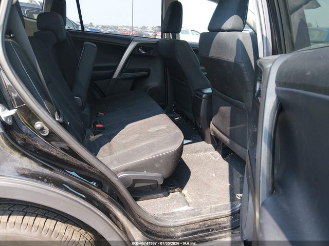 2018 TOYOTA RAV4 XLE 8