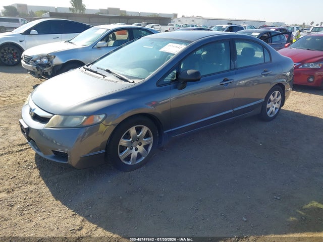 2010 Honda CIVIC LX 照片 2