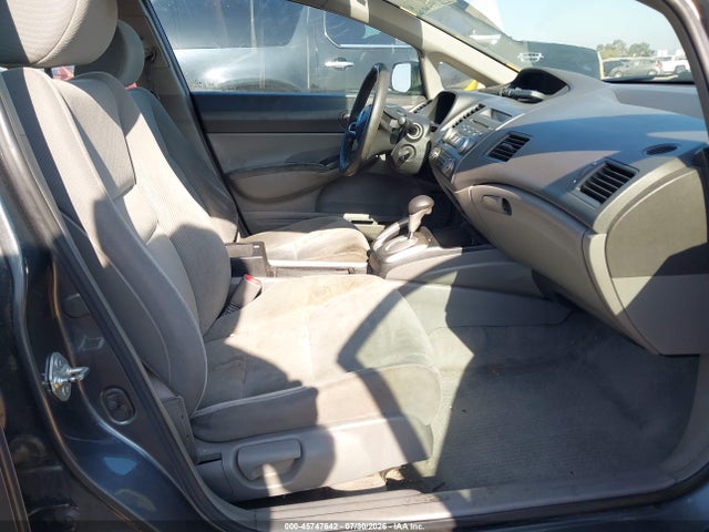 2010 Honda CIVIC LX 照片 5