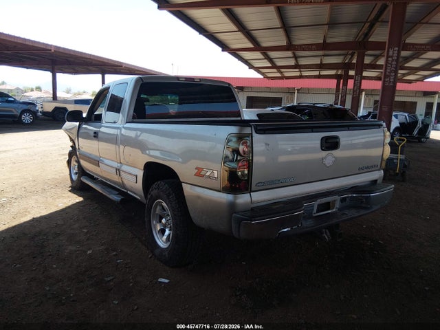 2002 Chevrolet SILVERADO 1500 LT 照片 3