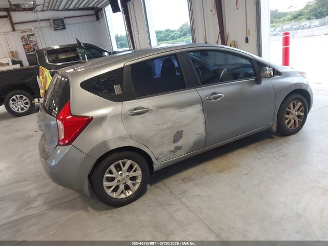 2015 Nissan VERSA NOTE SV photo 4