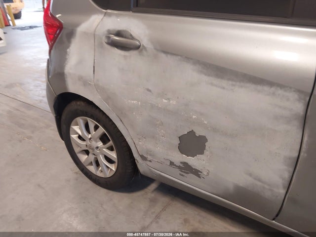 2015 Nissan VERSA NOTE SV photo 6