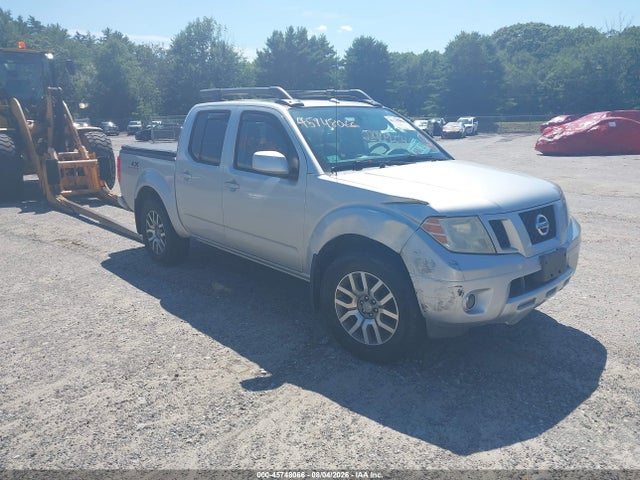 2011 NISSAN FRONTIER PRO-4X