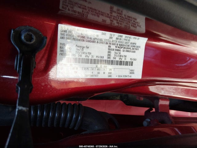 2017 FORD FOCUS SE 9