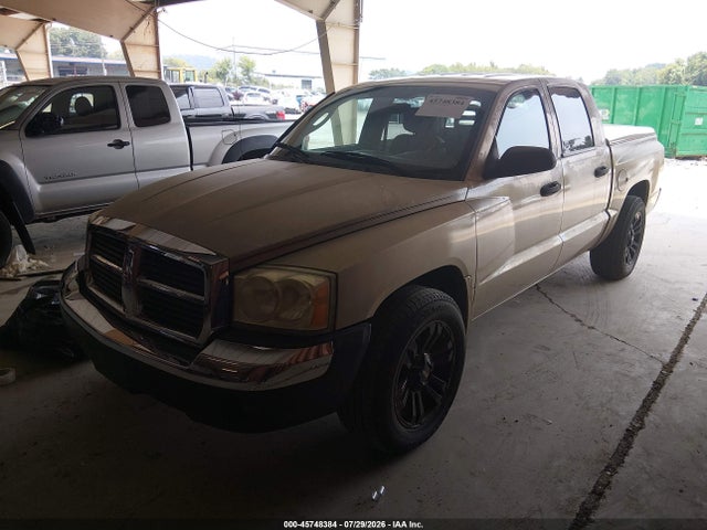 2005 Dodge DAKOTA SLT 照片 2